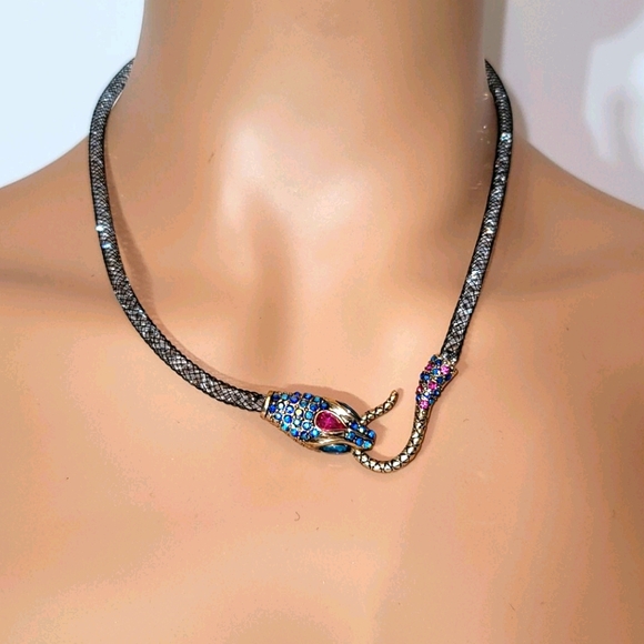 Betsey Johnson  Snake Mesh Collar - Picture 3 of 10
